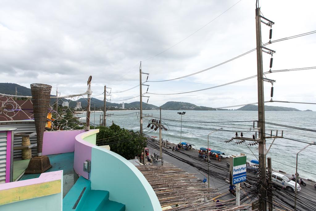 Barefoot Hotel Kalim Beach Front Patong Buitenkant foto