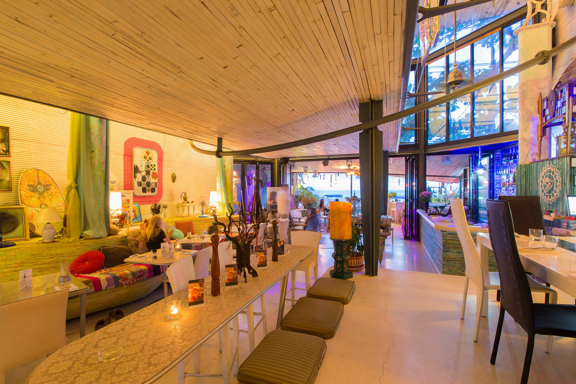 Barefoot Hotel Kalim Beach Front Patong Buitenkant foto