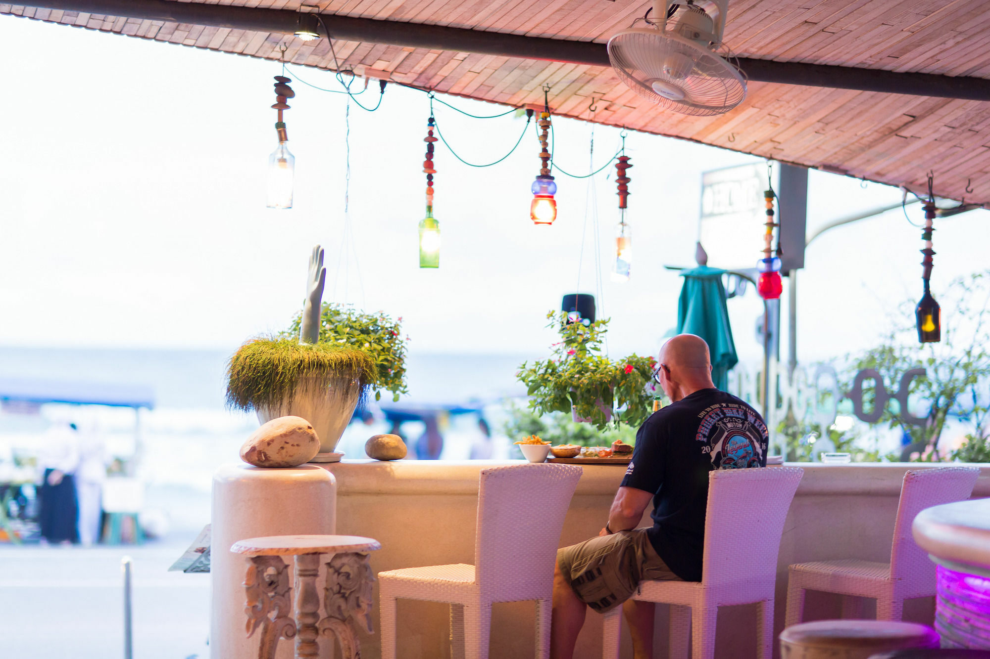 Barefoot Hotel Kalim Beach Front Patong Buitenkant foto